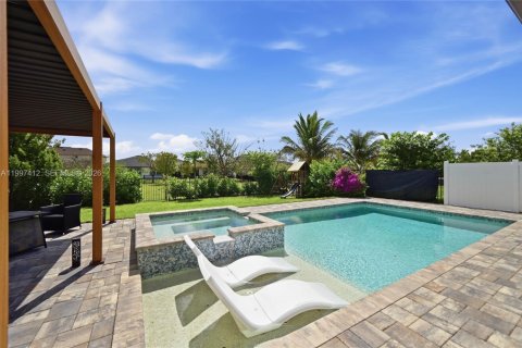 Casa en venta en Loxahatchee Groves, Florida, 4 dormitorios, 220.46 m2 № 2060554 - foto 5