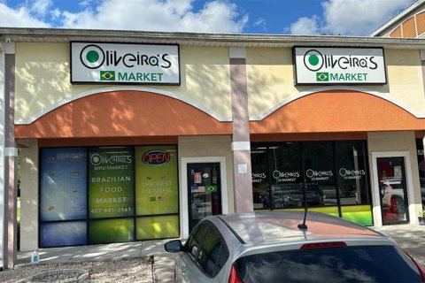 Immobilier commercial à vendre à Orlando, Floride: 179.3 m2 № 1406508 - photo 1