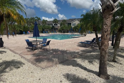 Condo in Lakewood Ranch, Florida, 2 bedrooms  № 1876957 - photo 14