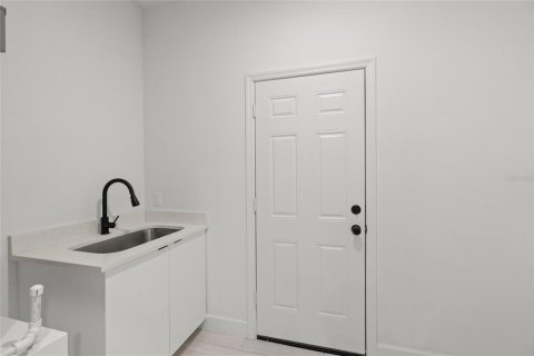 Casa en venta en North Port, Florida, 3 dormitorios, 152.27 m2 № 1533861 - foto 27