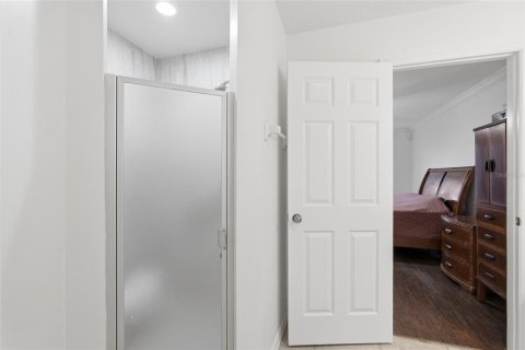 House in Cape Coral, Florida 3 bedrooms, 140.84 sq.m. № 2318418 - photo 23