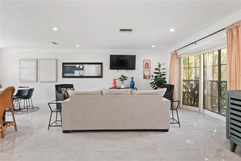 Купить виллу или дом в Ларго, Флорида 4 комнаты, 270.25м2, № 1724322 - фото 10