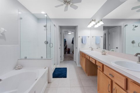 House in Riverview, Florida 3 bedrooms, 195.09 sq.m. № 2091437 - photo 20