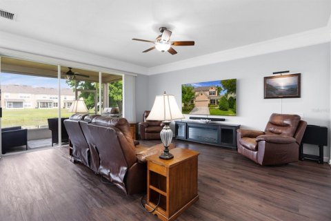 House in Riverview, Florida 3 bedrooms, 195.09 sq.m. № 2091437 - photo 11