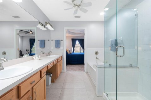 House in Riverview, Florida 3 bedrooms, 195.09 sq.m. № 2091437 - photo 21