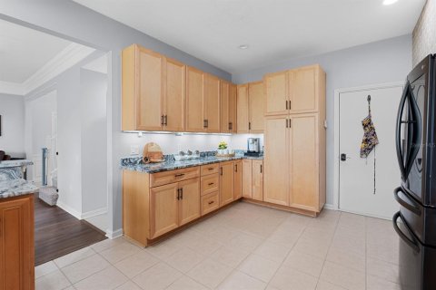 House in Riverview, Florida 3 bedrooms, 195.09 sq.m. № 2091437 - photo 16
