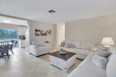 Condominio en alquiler en Pompano Beach, Florida, 2 dormitorios, 82.68 m2 № 1892581 - foto 3