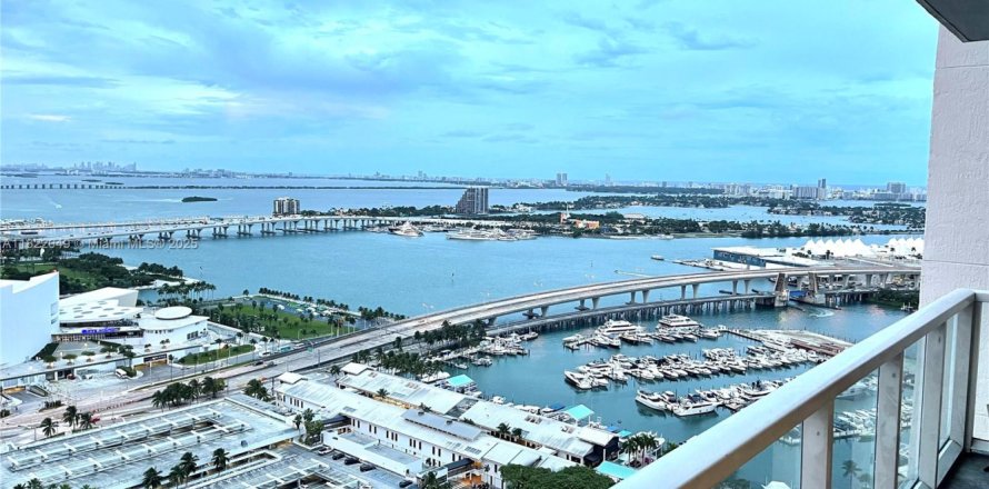 Condo à Miami, Floride, 1 chambre № 1818637
