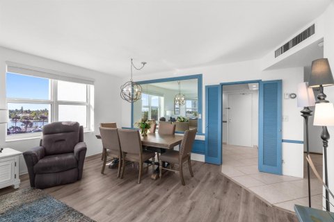 Copropriété à vendre à Fort Lauderdale, Floride: 2 chambres, 104.05 m2 № 2077510 - photo 8