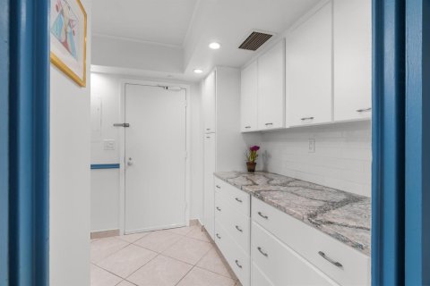 Copropriété à vendre à Fort Lauderdale, Floride: 2 chambres, 104.05 m2 № 2077510 - photo 17