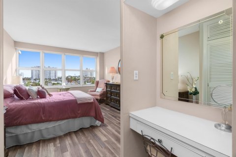 Copropriété à vendre à Fort Lauderdale, Floride: 2 chambres, 104.05 m2 № 2077510 - photo 24