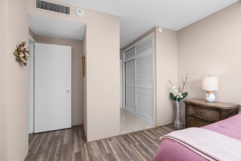 Copropriété à vendre à Fort Lauderdale, Floride: 2 chambres, 104.05 m2 № 2077510 - photo 29