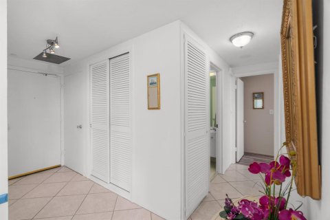 Copropriété à vendre à Fort Lauderdale, Floride: 2 chambres, 104.05 m2 № 2077510 - photo 7