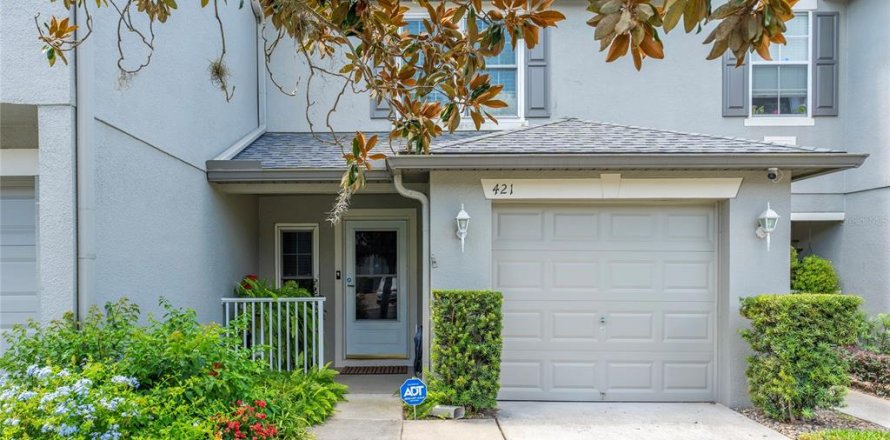 Townhouse in Winter Springs, Florida 2 bedrooms, 118.45 sq.m. № 1878123