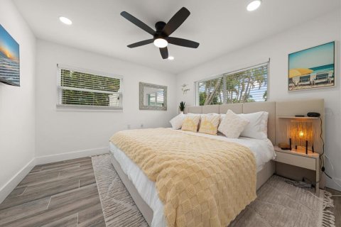 Villa ou maison à vendre à Saint Pete Beach, Floride: 4 chambres, 193.14 m2 № 2415561 - photo 30