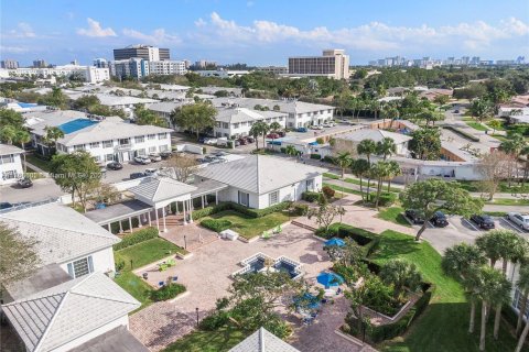 Condo in Fort Lauderdale, Florida, 1 bedroom  № 1960311 - photo 11