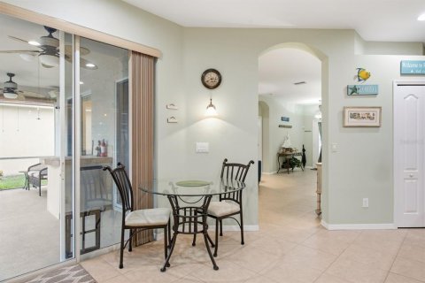 Villa ou maison à vendre à Palm Harbor, Floride: 4 chambres, 206.15 m2 № 2199464 - photo 17
