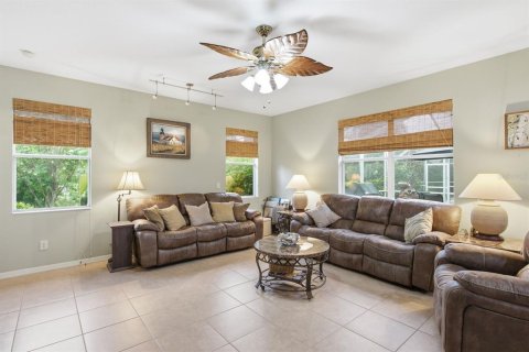 Villa ou maison à vendre à Palm Harbor, Floride: 4 chambres, 206.15 m2 № 2199464 - photo 14