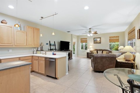 Villa ou maison à vendre à Palm Harbor, Floride: 4 chambres, 206.15 m2 № 2199464 - photo 12
