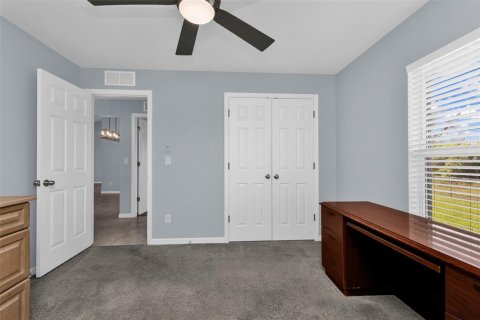 House in Cape Coral, Florida 3 bedrooms, 150.5 sq.m. № 2197846 - photo 20