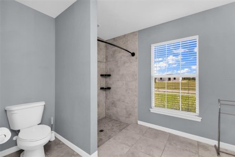 House in Cape Coral, Florida 3 bedrooms, 150.5 sq.m. № 2197846 - photo 13