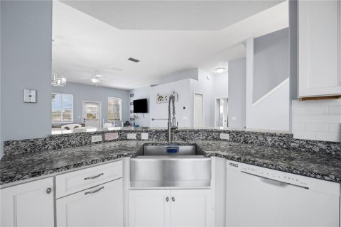 Villa ou maison à vendre à Palm Coast, Floride: 3 chambres, 211.91 m2 № 2396531 - photo 19