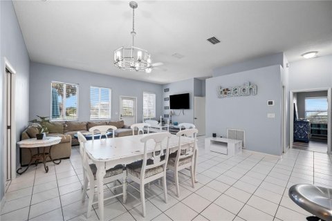 Villa ou maison à vendre à Palm Coast, Floride: 3 chambres, 211.91 m2 № 2396531 - photo 23