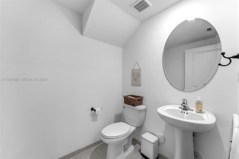 Townhouse in Homestead, Florida 3 bedrooms, 157.47 sq.m. № 2062525 - photo 6