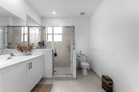 Townhouse in Homestead, Florida 3 bedrooms, 157.47 sq.m. № 2062525 - photo 15