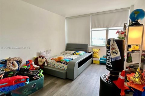 Condo in Miami Beach, Florida, 2 bedrooms  № 1484681 - photo 20