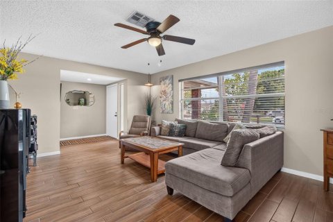 Casa en venta en Dunedin, Florida, 3 dormitorios, 136.19 m2 № 2197698 - foto 6