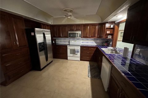 Villa ou maison à vendre à Englewood, Floride: 2 chambres, 175.59 m2 № 1687094 - photo 5