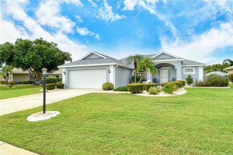Villa ou maison à vendre à Sun City Center, Floride: 2 chambres, 124.77 m2 № 2406598 - photo 2