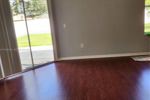 Villa ou maison à louer à Saint Cloud, Floride: 4 chambres № 1996931 - photo 13