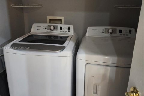 Villa ou maison à louer à Saint Cloud, Floride: 4 chambres № 1996931 - photo 18