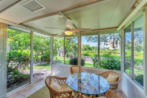 Condo in Longboat Key, Florida, 2 bedrooms  № 1883027 - photo 12