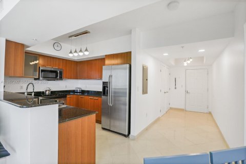 Condominio en alquiler en Sunny Isles Beach, Florida, 2 dormitorios, 117.61 m2 № 2041296 - foto 10