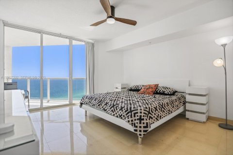 Condominio en alquiler en Sunny Isles Beach, Florida, 2 dormitorios, 117.61 m2 № 2041296 - foto 25