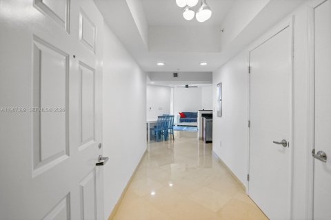 Condominio en alquiler en Sunny Isles Beach, Florida, 2 dormitorios, 117.61 m2 № 2041296 - foto 5