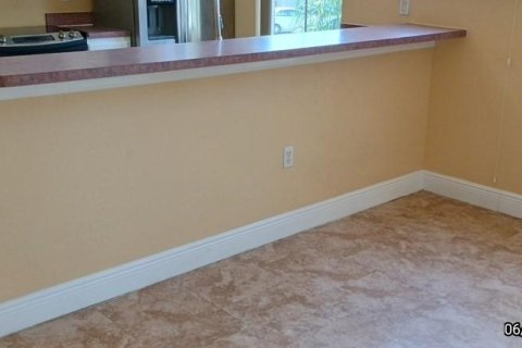 Condo in Tampa, Florida, 2 bedrooms  № 1785501 - photo 11