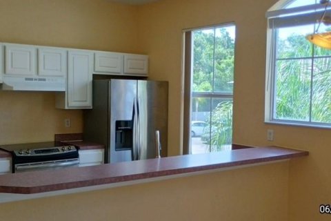 Condo in Tampa, Florida, 2 bedrooms  № 1785501 - photo 10