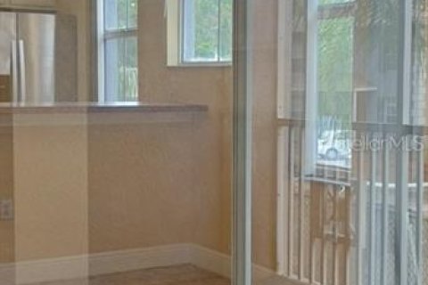 Condo in Tampa, Florida, 2 bedrooms  № 1785501 - photo 30