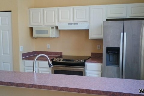 Condo in Tampa, Florida, 2 bedrooms  № 1785501 - photo 13