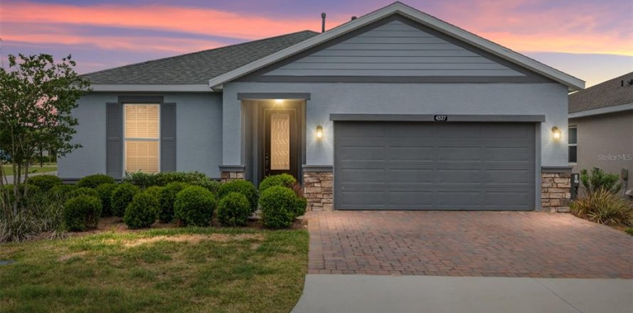 Villa ou maison à Ocala, Floride 3 chambres, 172.98 m2 № 2102317