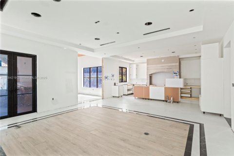 Villa ou maison à vendre à Pinecrest, Floride: 7 chambres, 959.31 m2 № 2088681 - photo 14