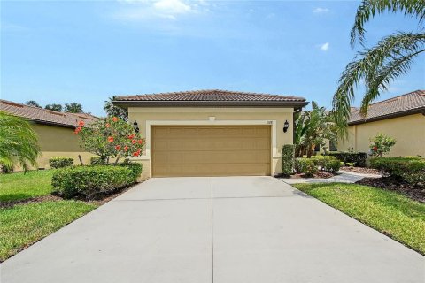 Casa en venta en North Port, Florida, 2 dormitorios, 146.97 m2 № 1679458 - foto 1
