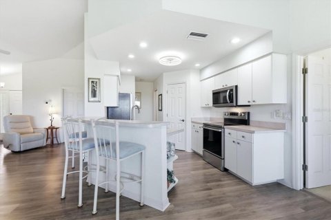 Condominio en venta en Port Charlotte, Florida, 2 dormitorios, 130.71 m2 № 2120106 - foto 23