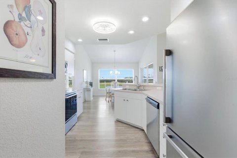Condominio en venta en Port Charlotte, Florida, 2 dormitorios, 130.71 m2 № 2120106 - foto 28