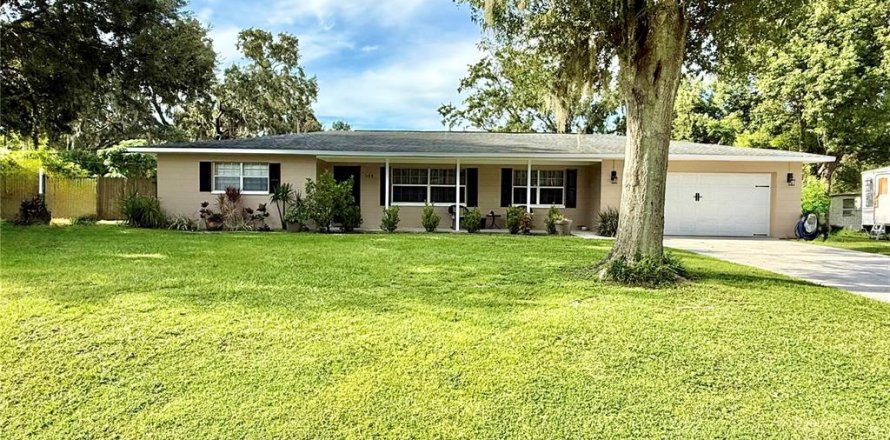 Casa en Lakeland, Florida 3 dormitorios, 217.48 m2 № 1888600