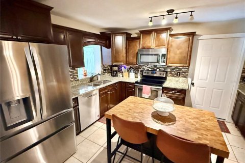 Casa en venta en Lakeland, Florida, 3 dormitorios, 217.48 m2 № 1888600 - foto 23